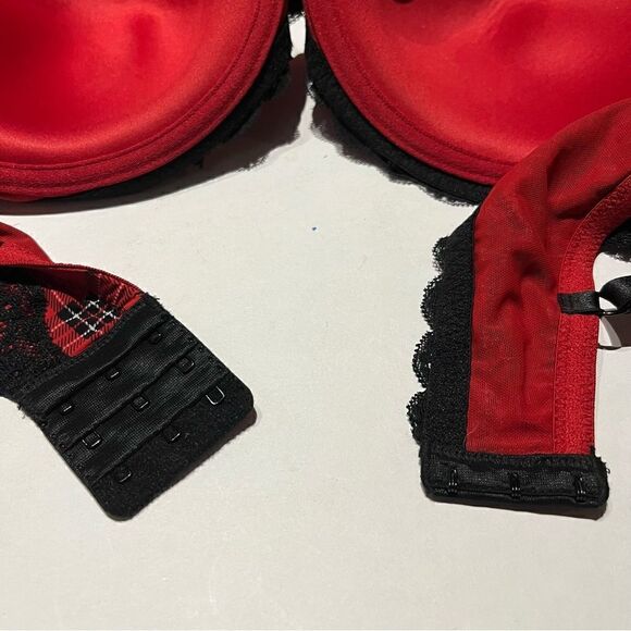 Adore Me Bra Red and Black Plaid with Lace Trim Size 44D - Picture 3 of 7